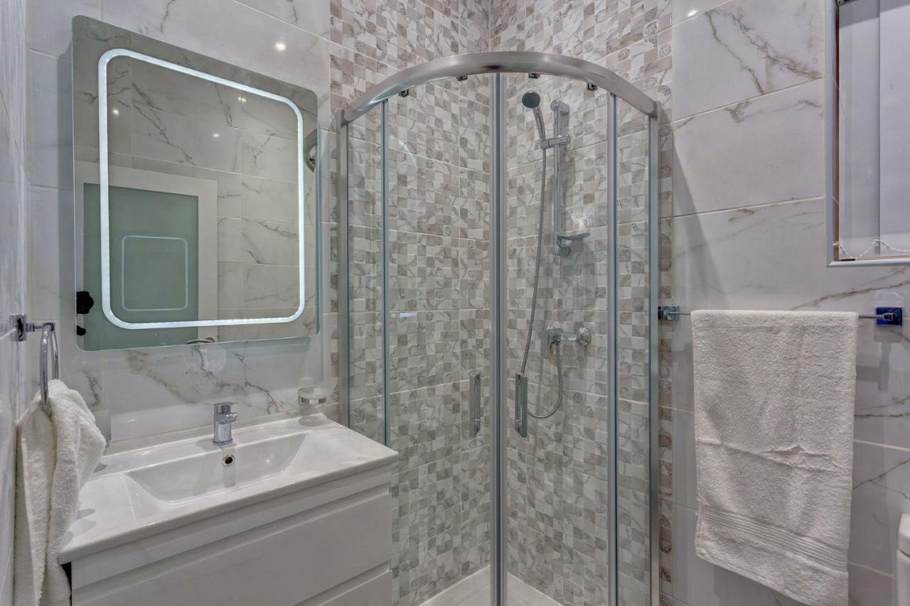 Stylish 3Br Apartment, Fantastic Location In Слима Екстериор снимка